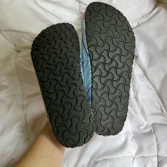 Birkenstock shoes - Picture 5 of 8